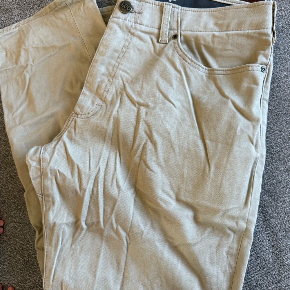 Lee Men's Beige Chinos